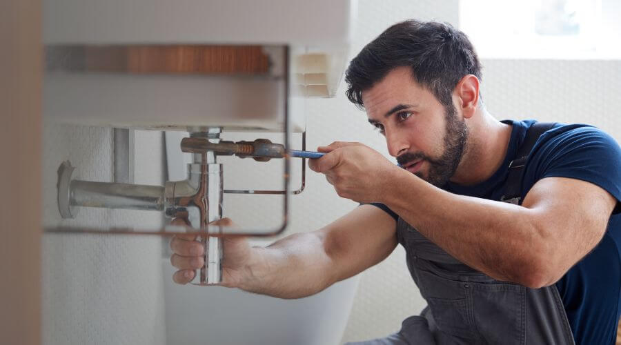 Sink faucet replacement in Cambridge City, IN